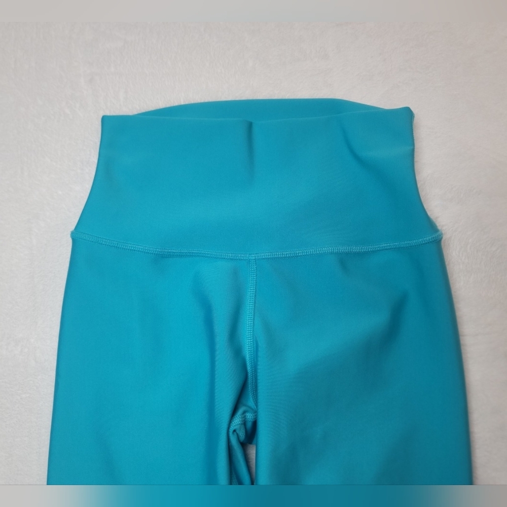 ALO Yoga High Waist Airlift Legging Full Length Sz XS Bright Aqua Blue W5766R - Picture 6 of 16